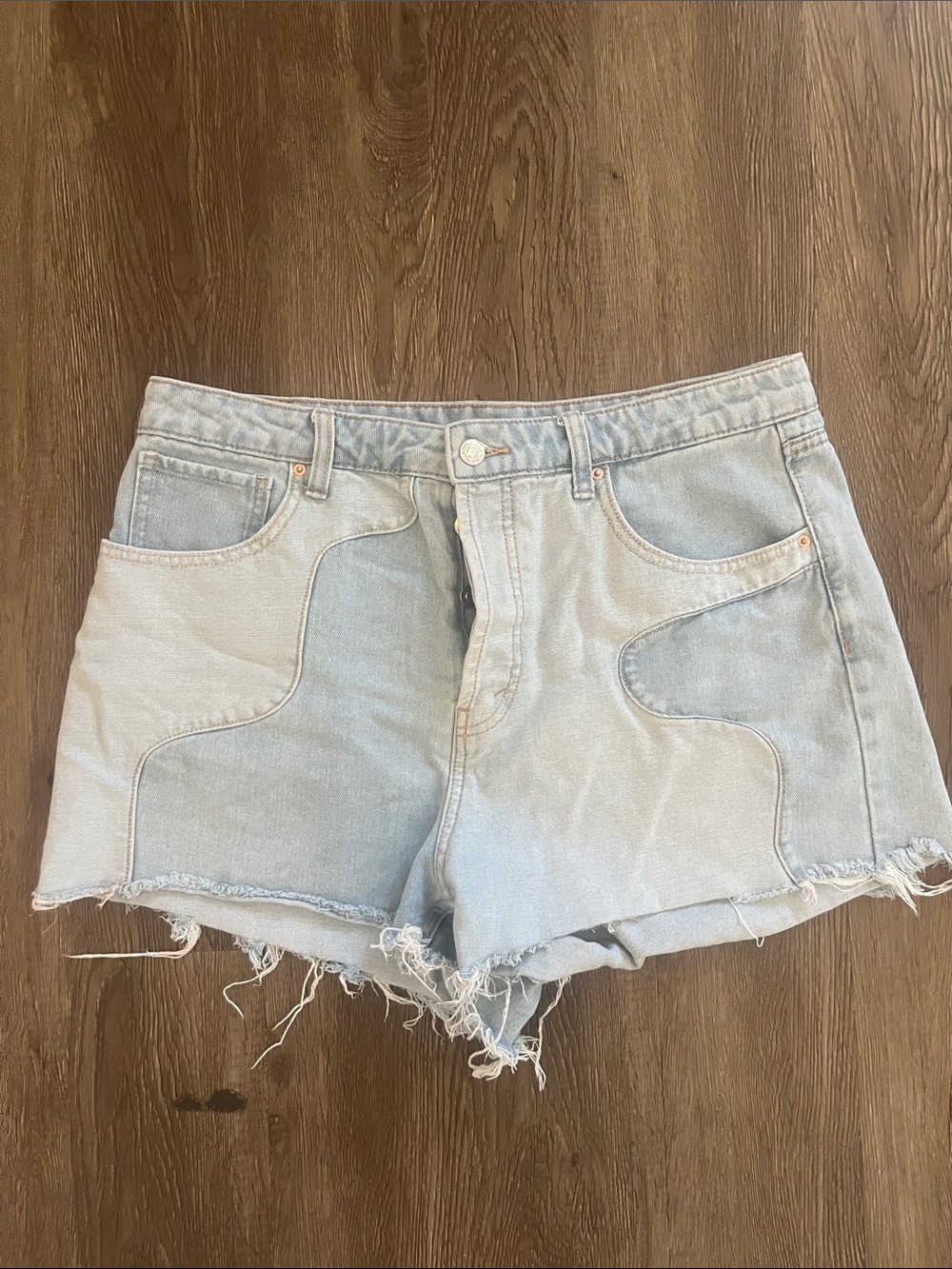 Universal Thread Light Blue Curved Panel Denim Shorts